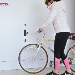 【室内用】サイクルハンガー｜自転車を壁に美しく収納